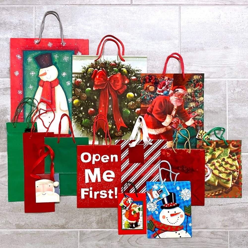 13 Christmas /Holiday Gift Bags